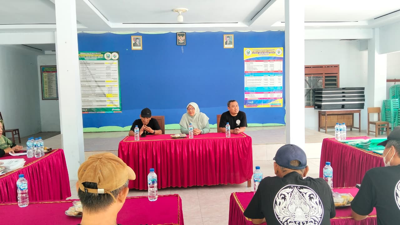 MONEV TRIWULAN III TIM EVALUASI KECAMATAN MAGETAN KE DESA PURWOSARI